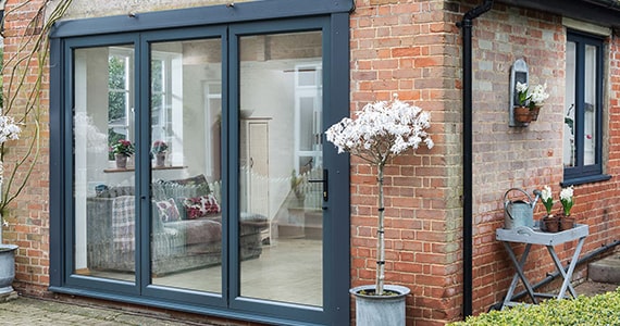 fixed-aluminium-door